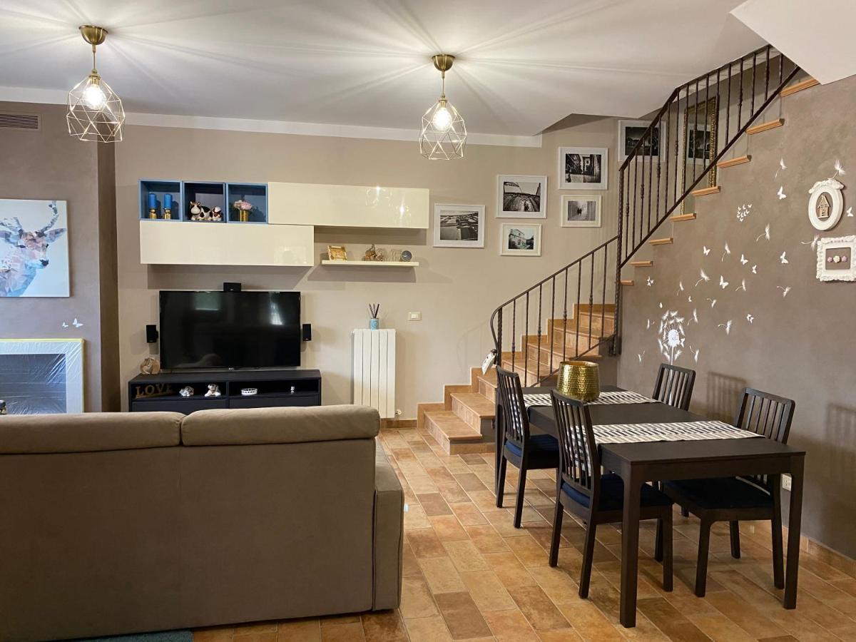 Casa Vacanze Boutique House Casa Mimo San Demetrio ne' Vestini Εξωτερικό φωτογραφία